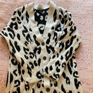 SOMETHING NAVY Long Cardigan White Leopard Print